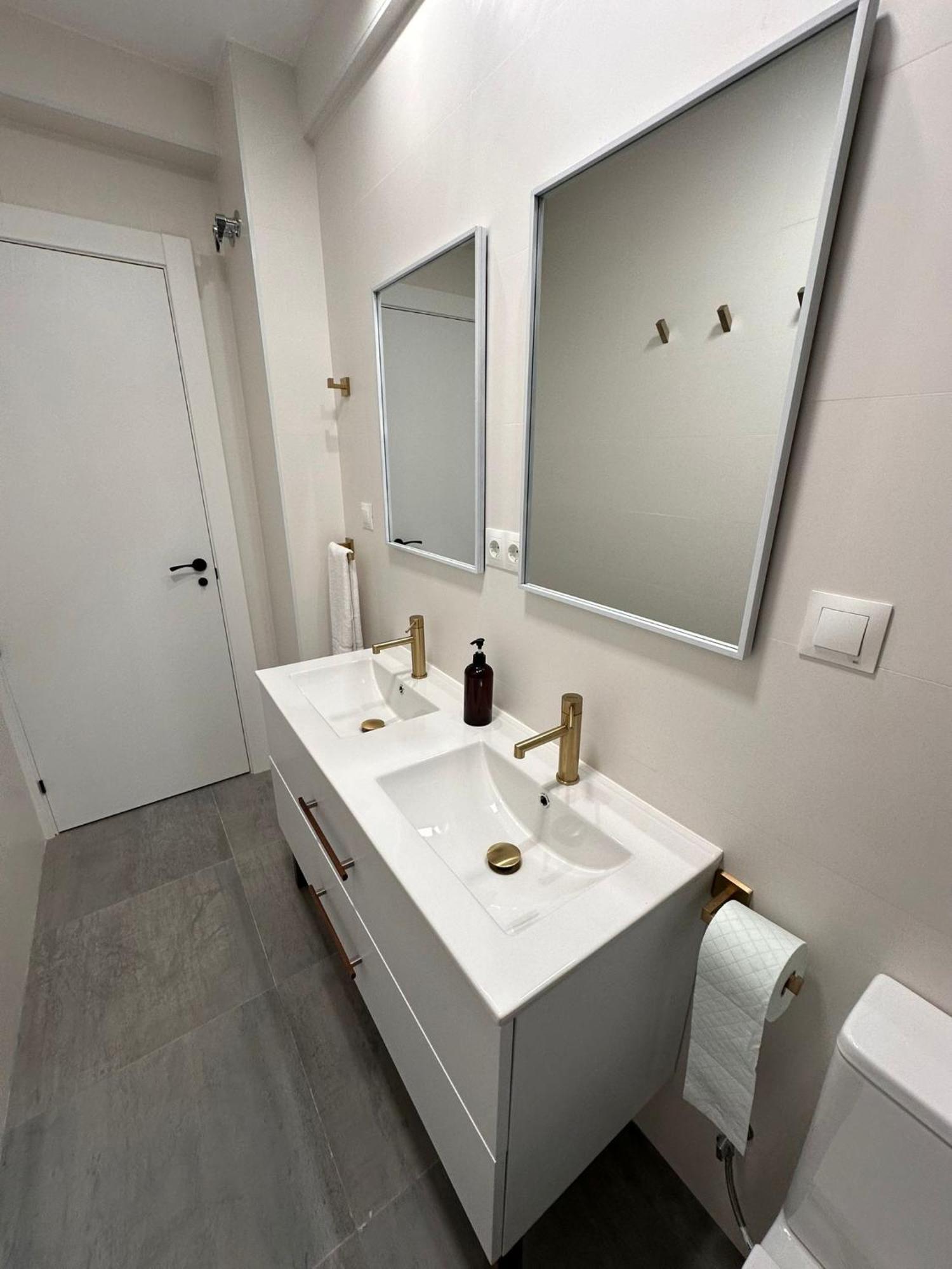 Gran Ritz Apartamentos Especial Terraza Exclusiva C Zenete Malaga Ngoại thất bức ảnh